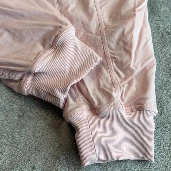 Lululemon Dance Studio Mid-Rise Lined Jogger Pink Size 8